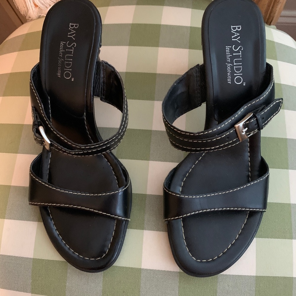 Black heeled sandals